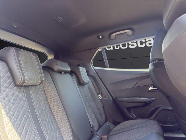 PEUGEOT 2008 Hybrid 145 e-DCS6 Allure