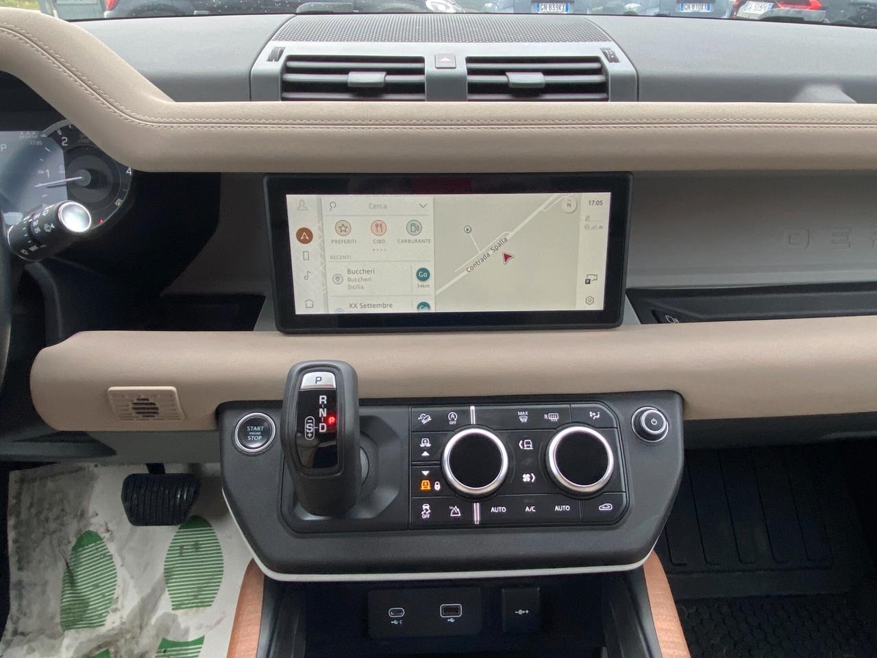 Land Rover Defender 110 3.0d i6 mhev SE awd 200cv auto