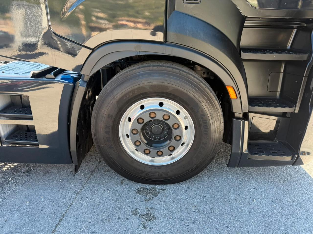 IVECO S-WAY 510