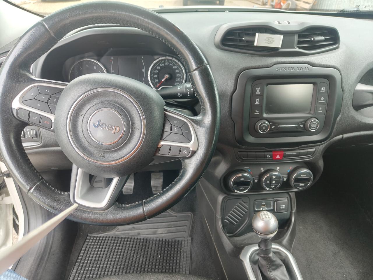 Jeep Renegade 1.6 E-TorQ EVO Longitude