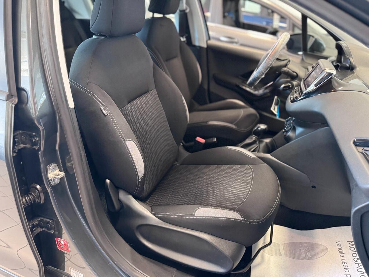 Peugeot 208 PureTech 82 5 porte Active