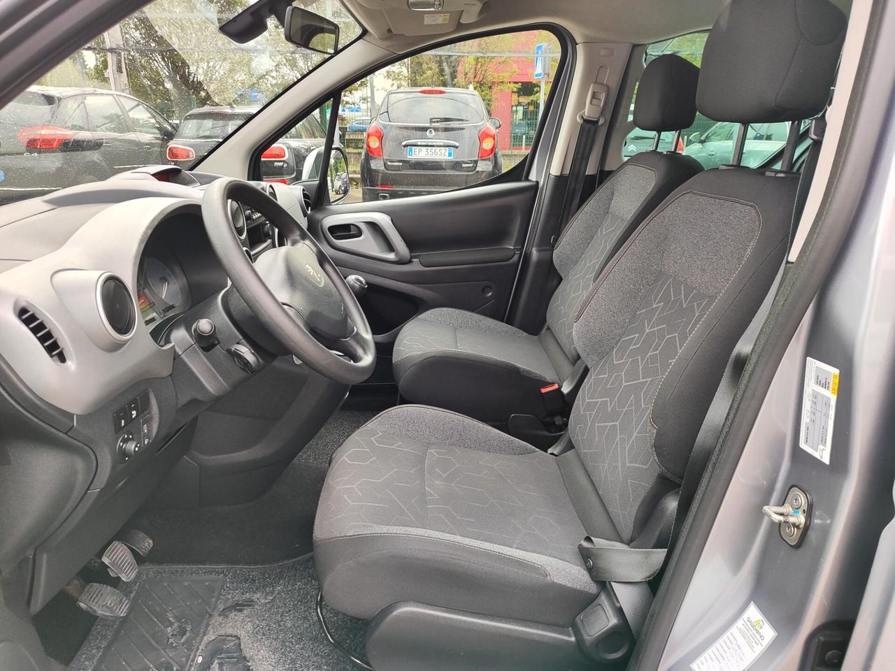 Peugeot Partner Tepee BlueHDi 100 Active