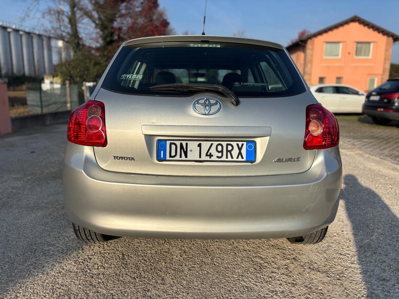 Toyota Auris 1.4 5 porte Sol