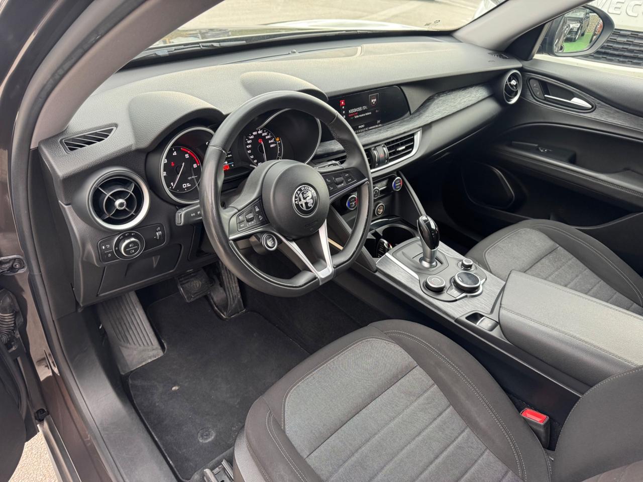 Alfa Romeo Stelvio 2.2 Turbodiesel 190 CV AT8 RWD Executive