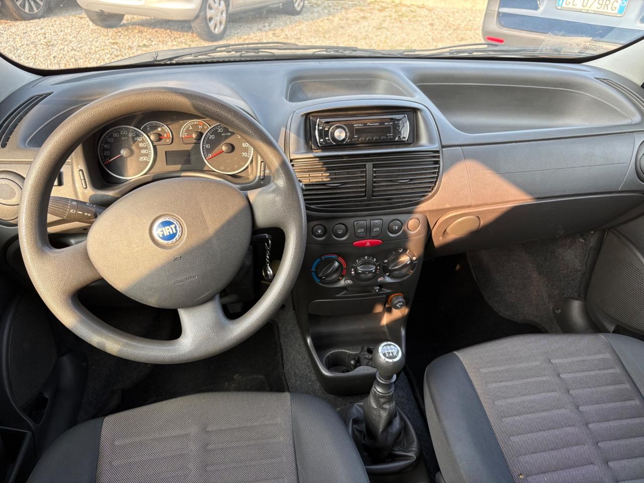 Fiat Punto1.2 GPL CON POCHISSIMI KM