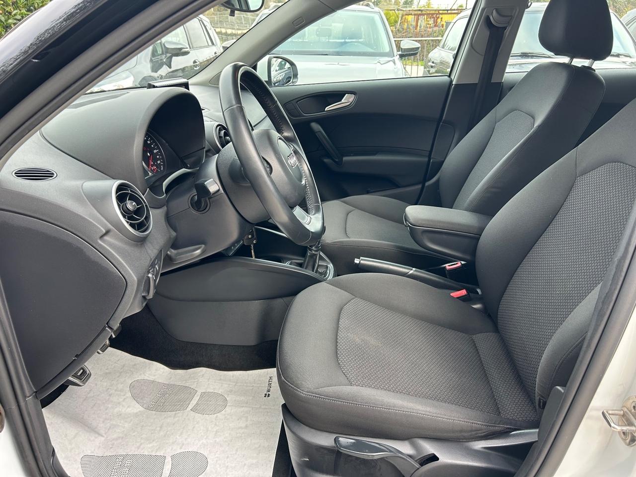 Audi A1 1.6TDI SPB NEOPATENTATI BI-COLOR GARANZIA