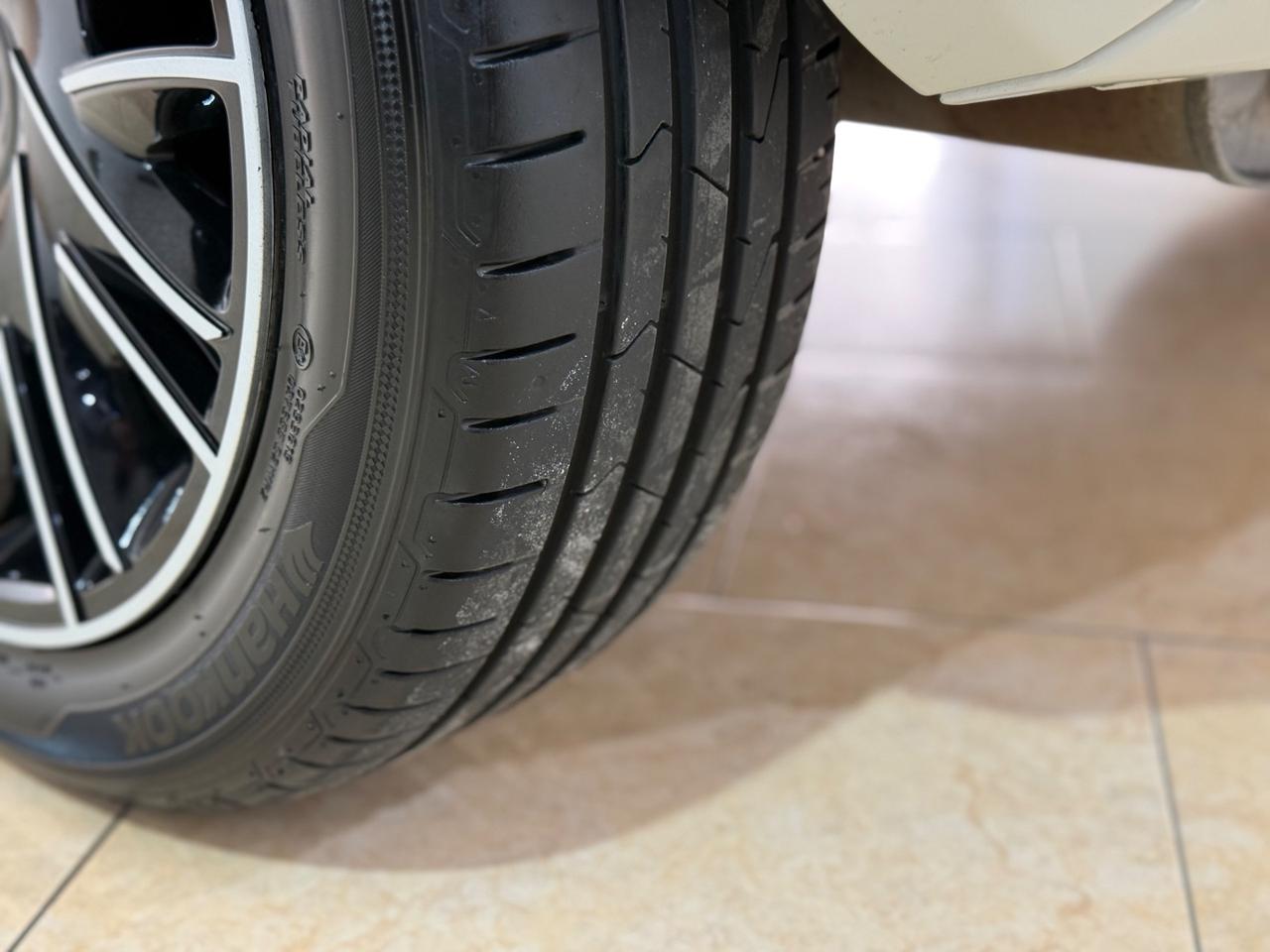 Lancia Ypsilon 1.2 69 CV 5 porte Gold