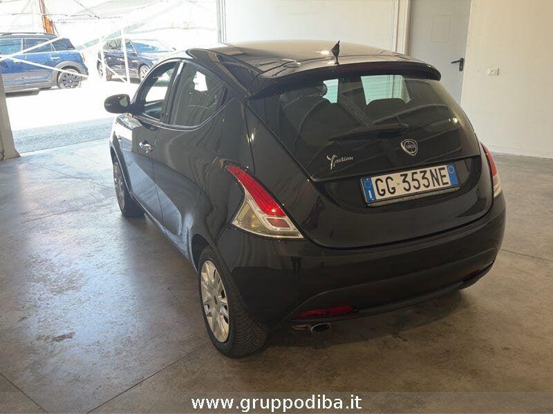 Lancia Ypsilon III 2011 Benzina 1.2 8v silver 69cv
