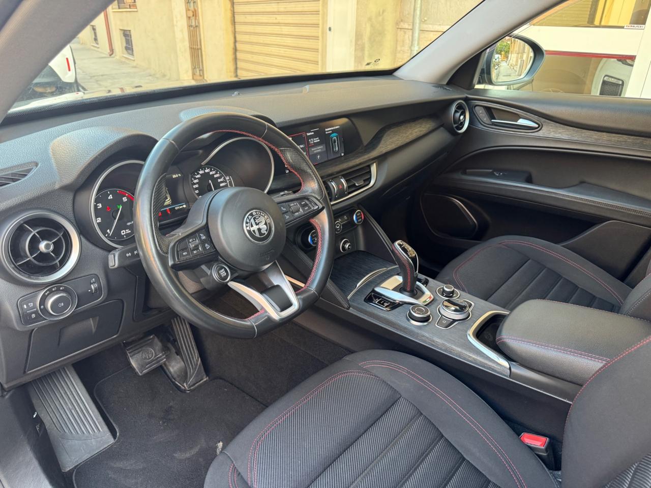 Alfa Romeo Stelvio 2.2 Turbodiesel 160CV Sprint limit