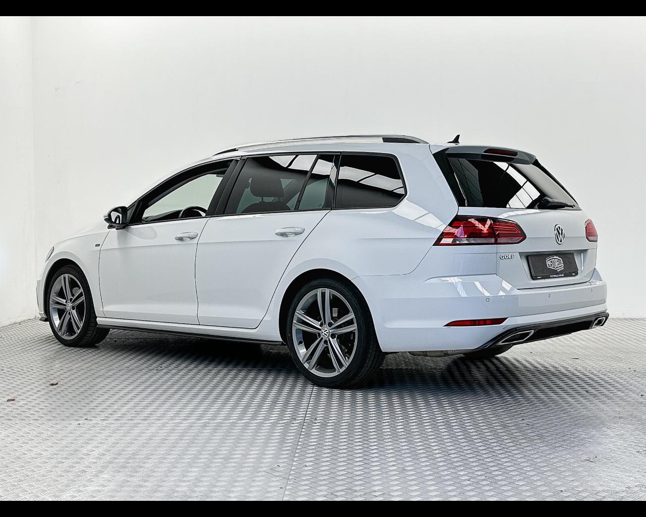 VOLKSWAGEN Golf 7ª serie - Golf Variant 2.0 TDI DSG Highline BlueMotion