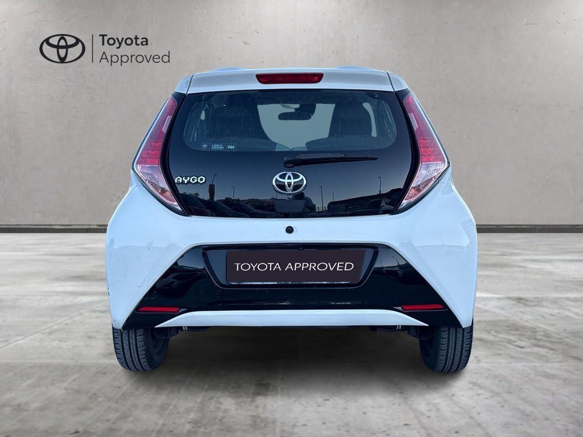 TOYOTA Aygo II 2014 - Aygo 5p 1.0 x-play my15