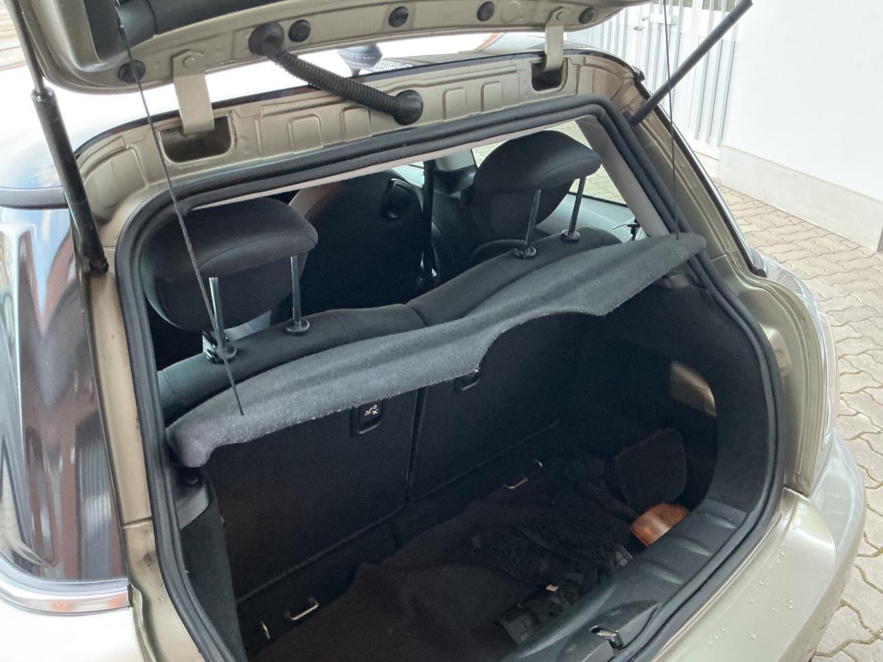 Mini 1.6 16V Cooper Chili