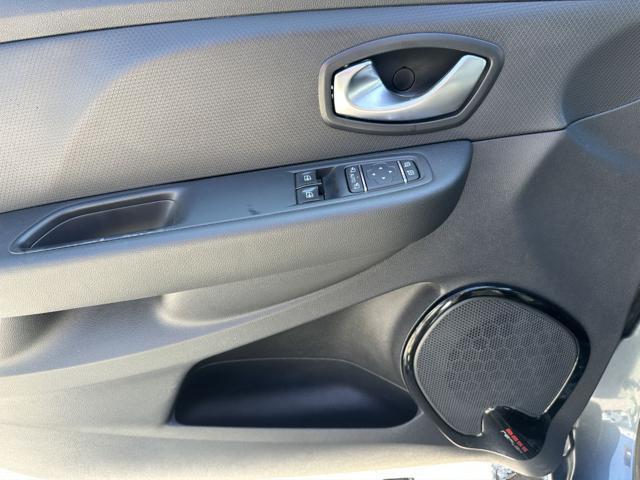 RENAULT Clio dCi 8V 90 CV 5 porte Duel