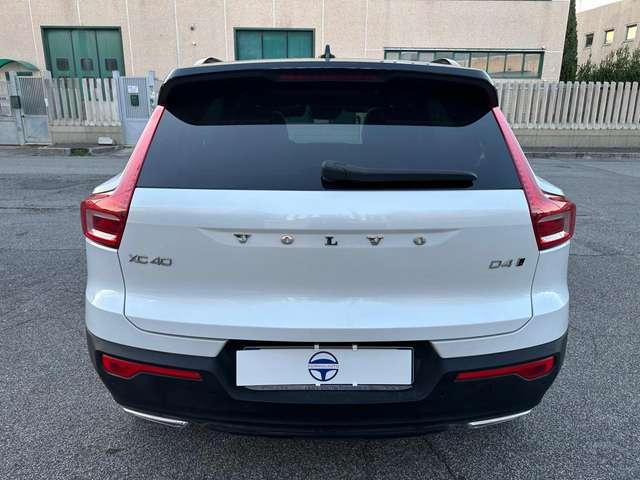 Volvo XC40 D4 AWD Geartronic R-design