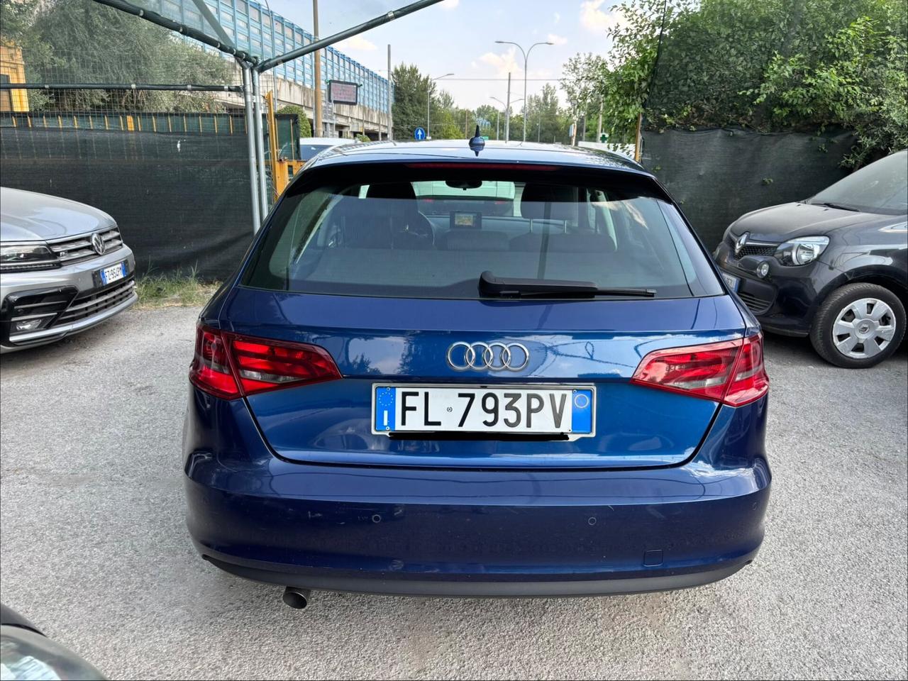 Audi A3 SPB 1.6 TDI 5 porte OK NEOPATENTATI