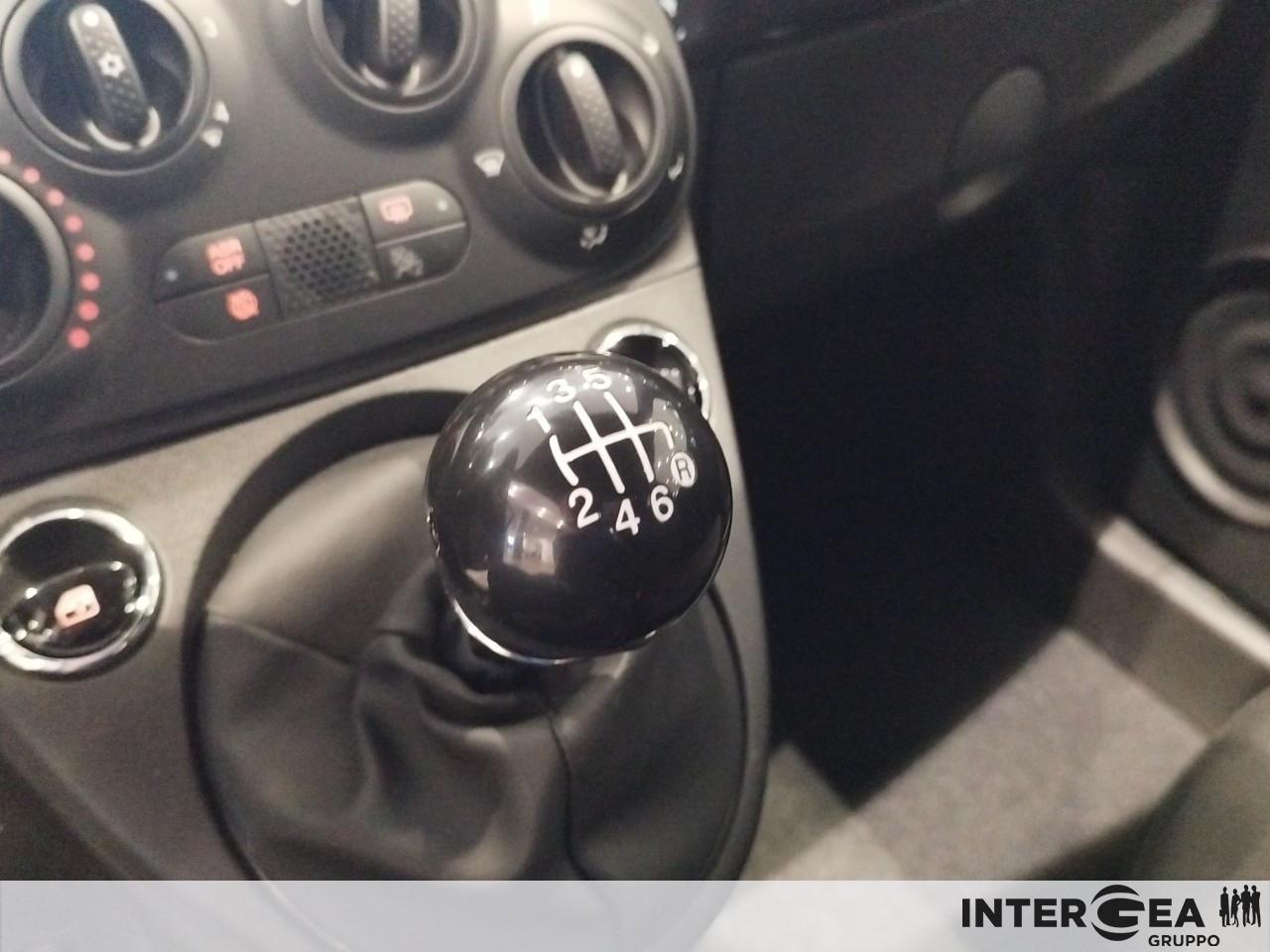 FIAT 500C 1.0 hybrid 70cv