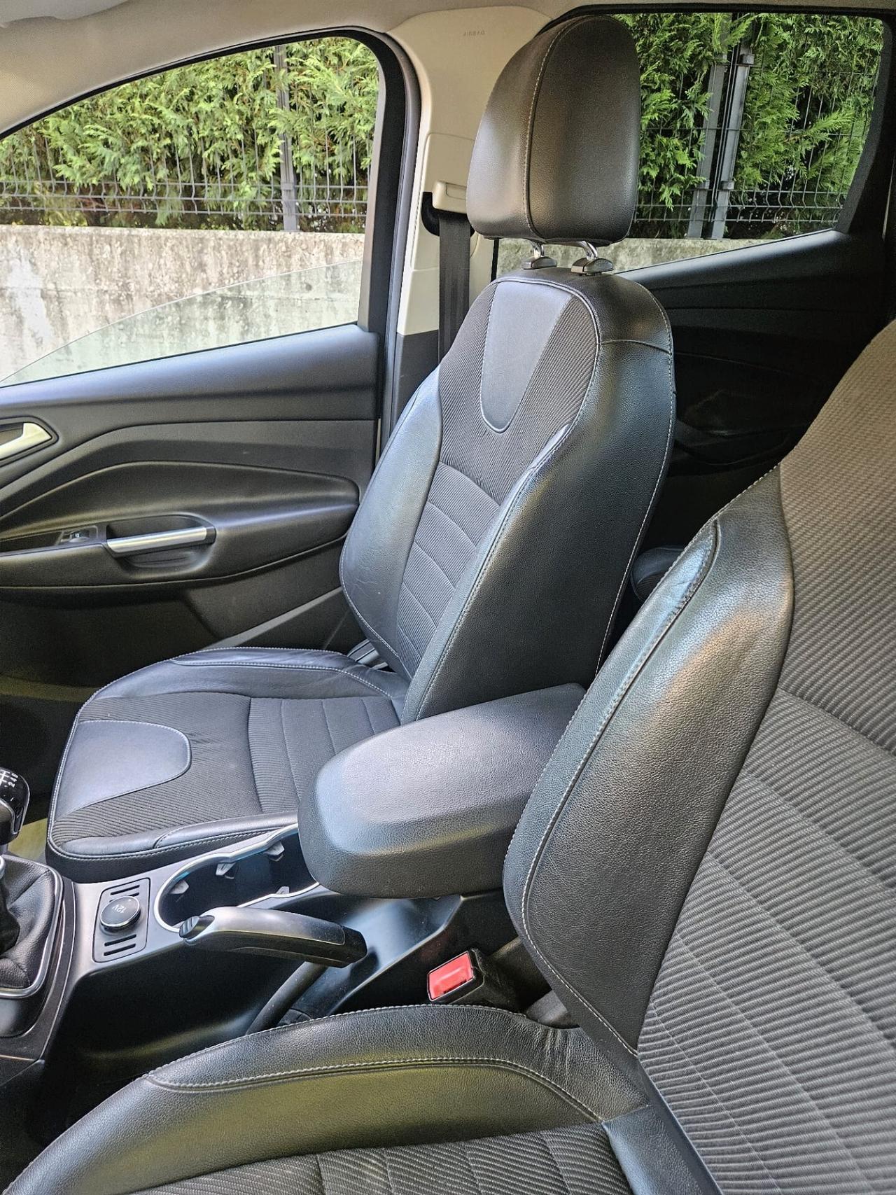 Ford Kuga 2.0 TDCI