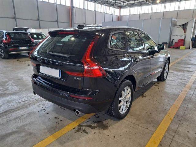 VOLVO XC60 B4 (d) AWD Geartronic Business