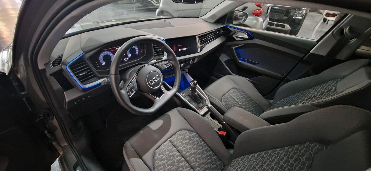 Audi A1 SPB 30 TFSI S tronic line edition