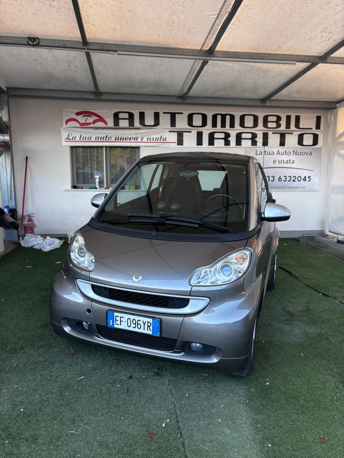 Smart ForTwo 52 kW MHD coupé White Tailor Made