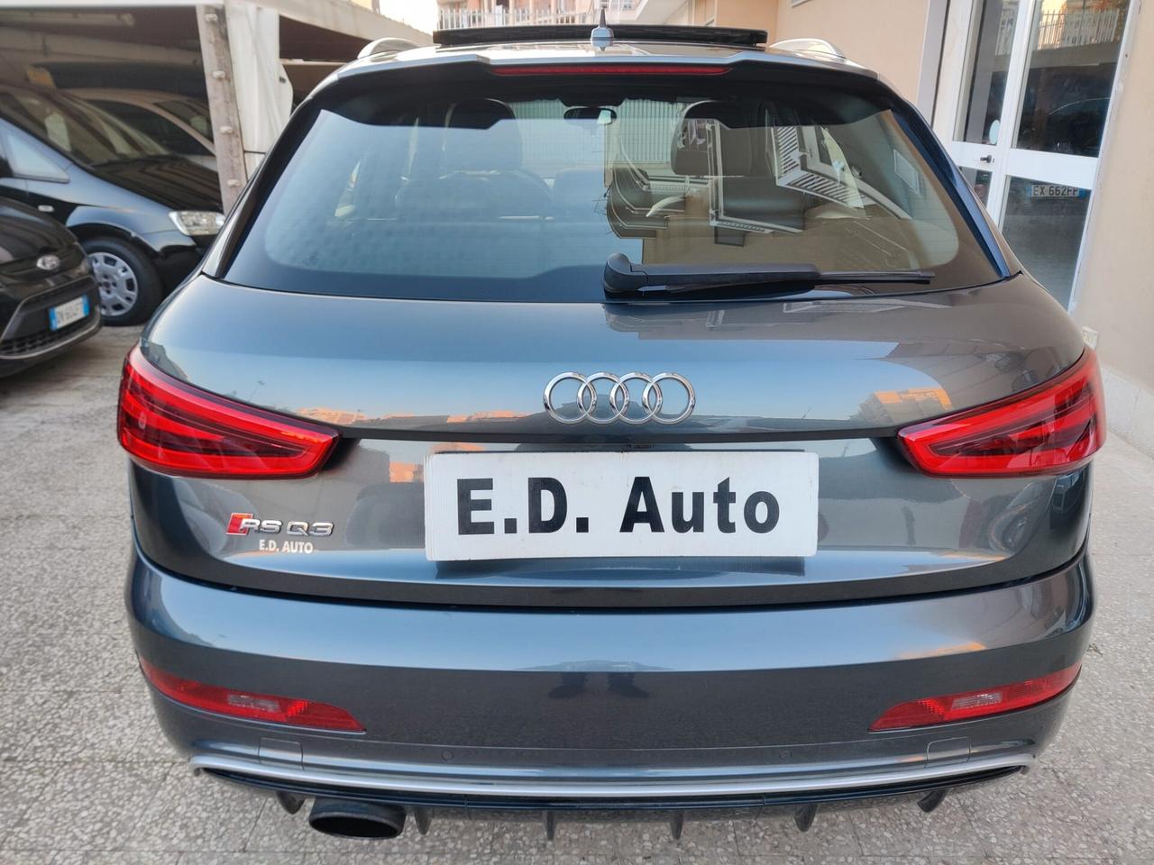 Audi RSQ3 RS 2.5 TFSI quattro S tronic