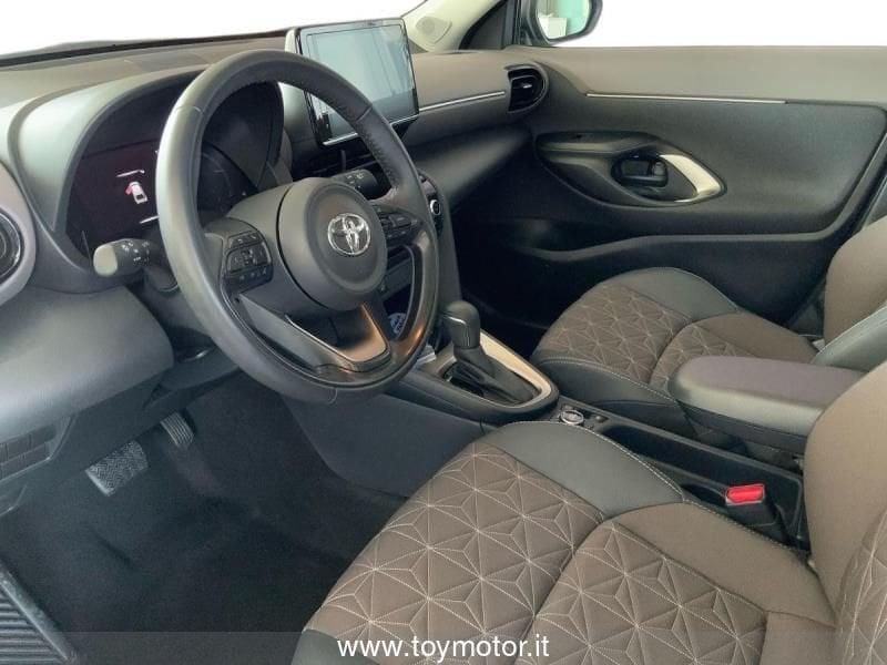 Toyota Yaris Cross 1.5 Hybrid 5p. E-CVT AWD-i Lounge