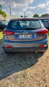 Hyundai i20 1.2 Econext Connectline - BENZ/GPL - 2020