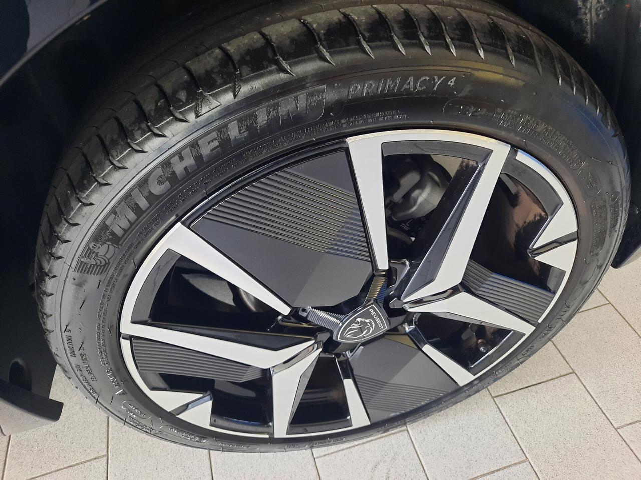 Peugeot 208 PureTech 100 Stop&Start 5 porte GT