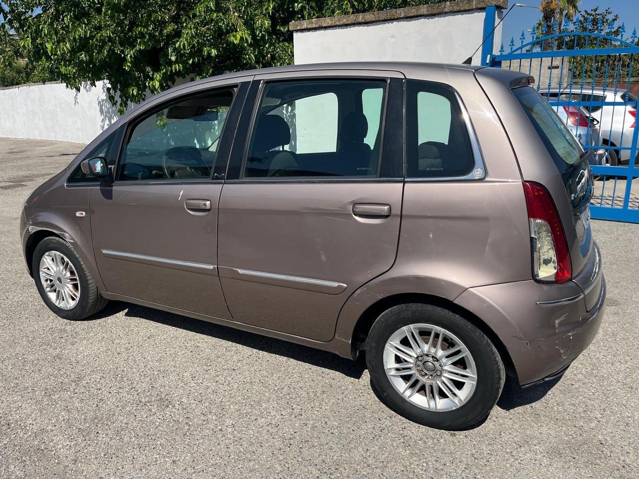 Lancia musa 1.3 mjt/90 cv -full-11/2008
