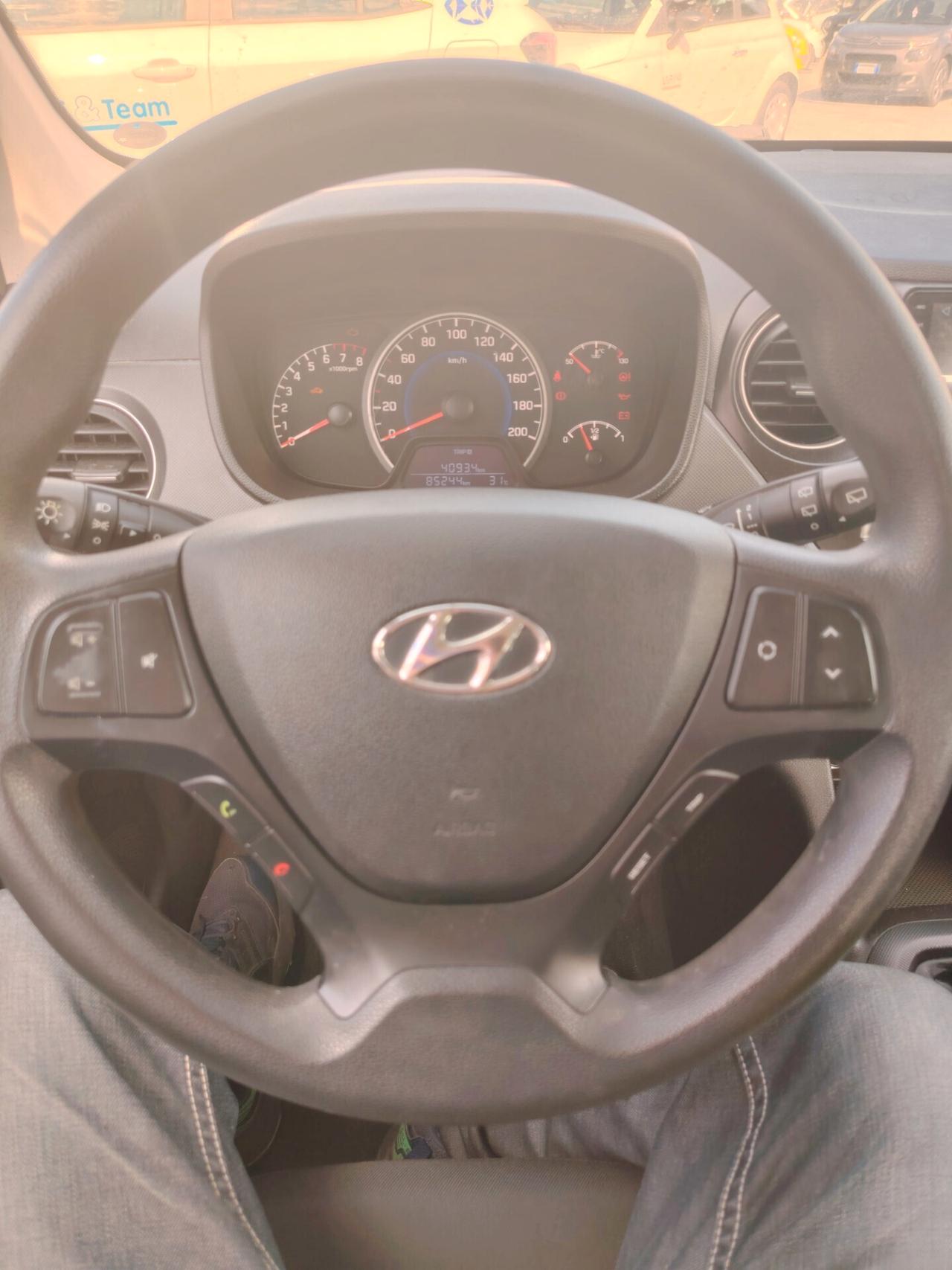 Hyundai i10 1.0 MPI Econext Advanced - NEOPATENTATI