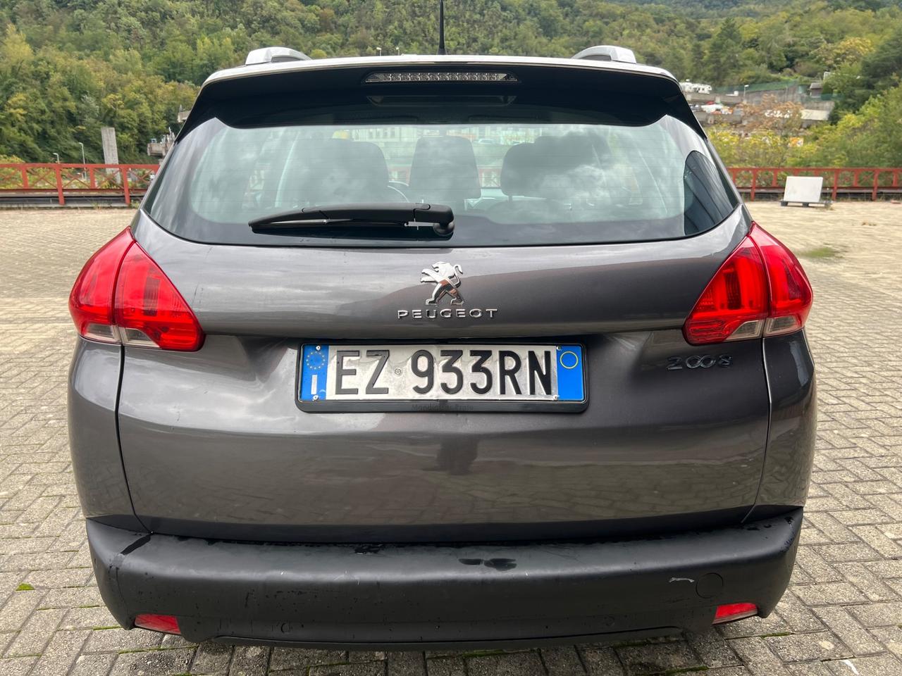 Peugeot 2008 top