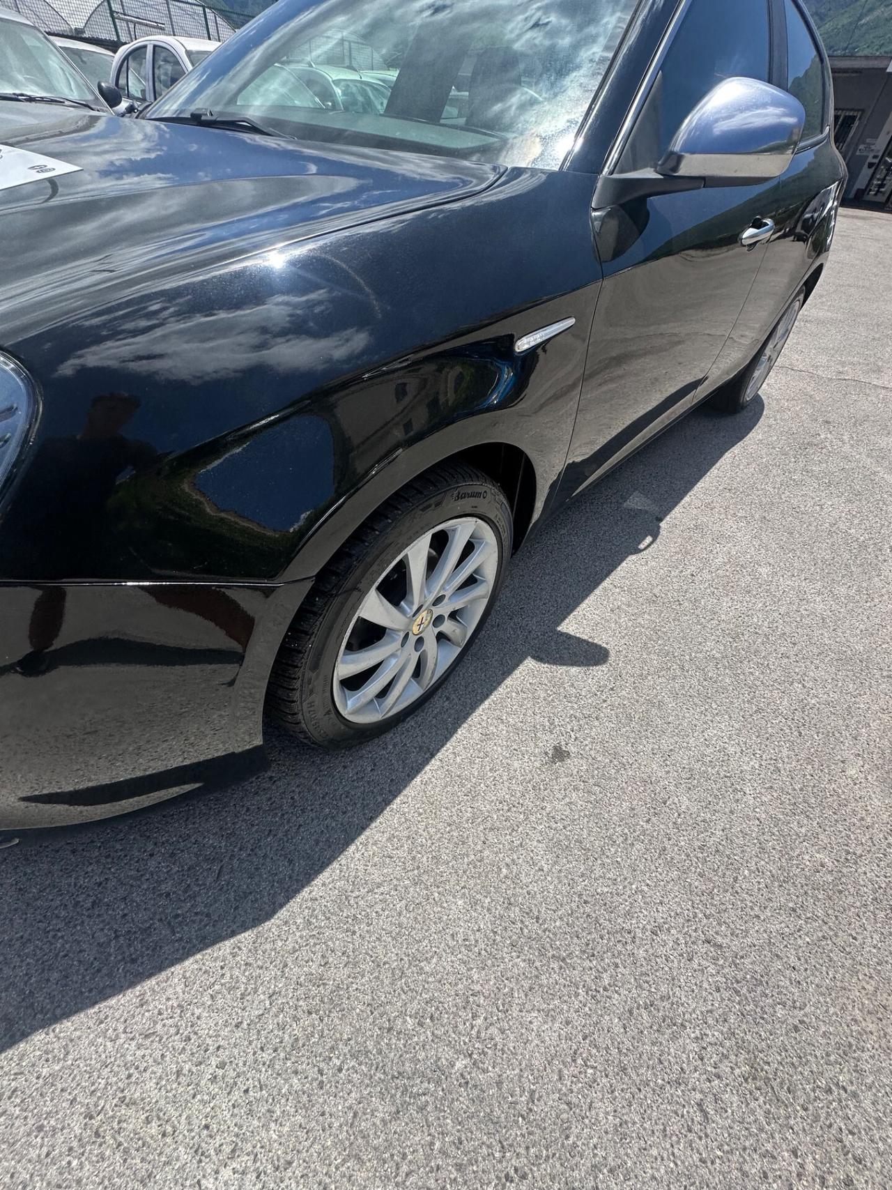 Alfa Romeo Giulietta 1.6 JTDm-2 105 CV Business