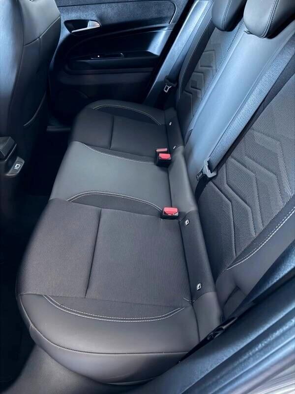 Jeep Avenger 1.2 Turbo 100 CV Altitude