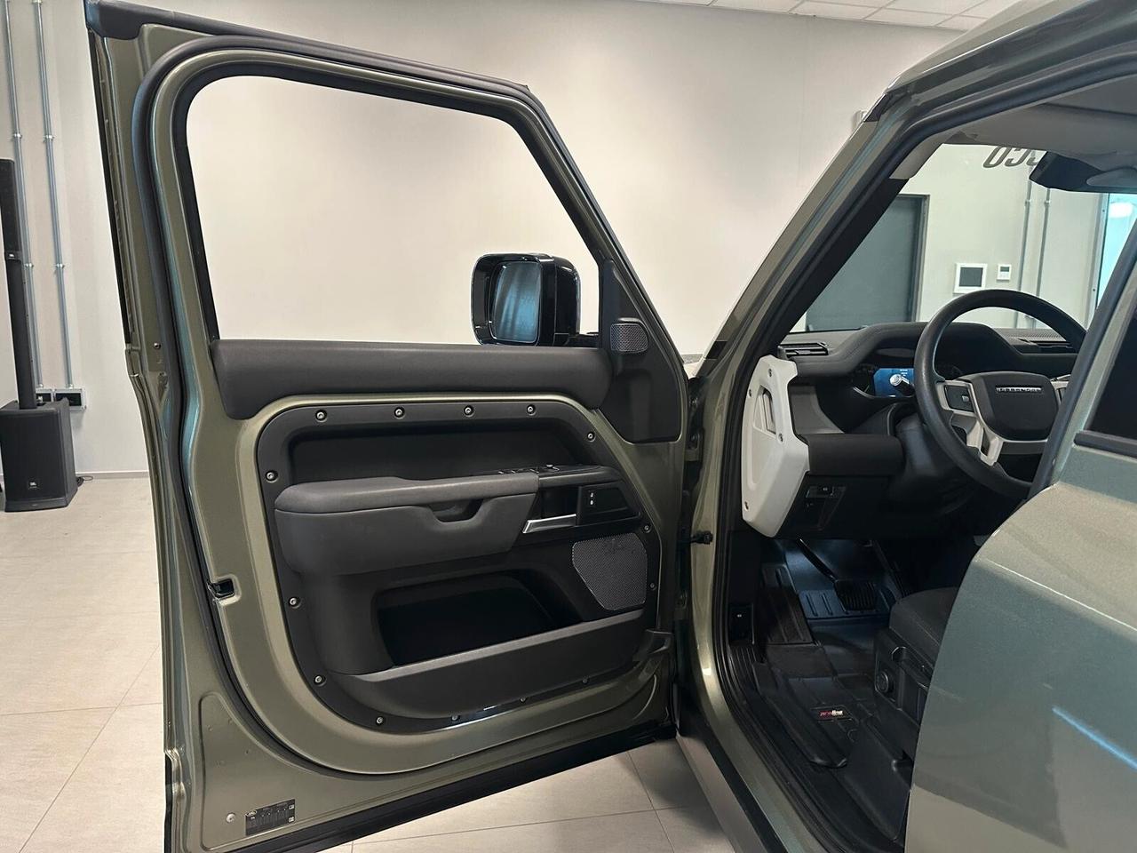 Land Rover Defender 110 3.0D I6 200 CV AWD Auto S AUTOCARRO N1