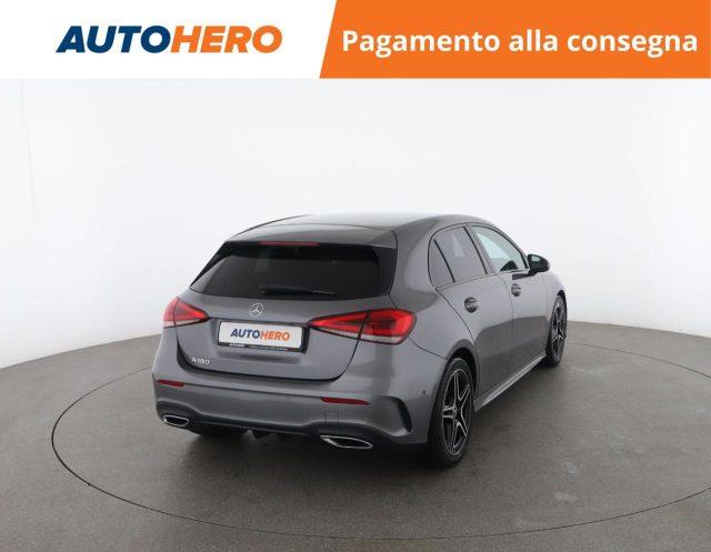 MERCEDES-BENZ A 180 Automatic Premium