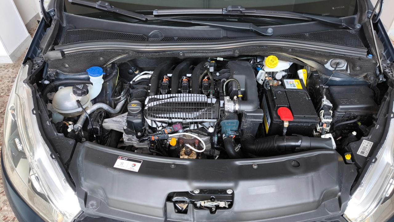 Peugeot 208 PureTech 82 5 porte Active
