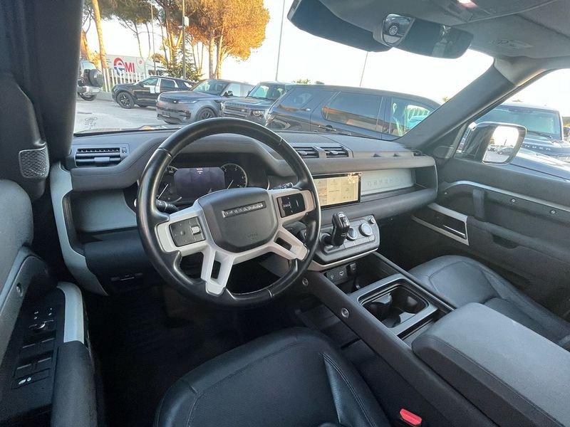 Land Rover Defender 110 3.0 I6 MHEV SE AWD Auto