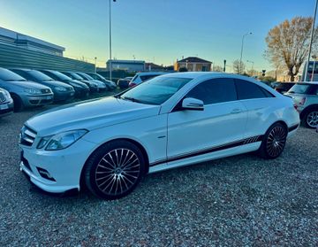 Mercedes-benz E 220 CDI Coupé BlueEFFICIENCY Avantgarde Automatica