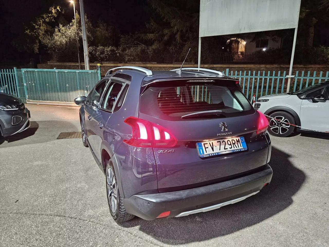 Peugeot 2008 BlueHDi 100 S&S Allure