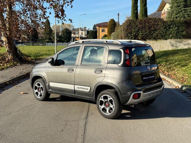 FIAT Panda CROSS 0.9 TwinAir Turbo S&S 4x4 NEOPATENTATI