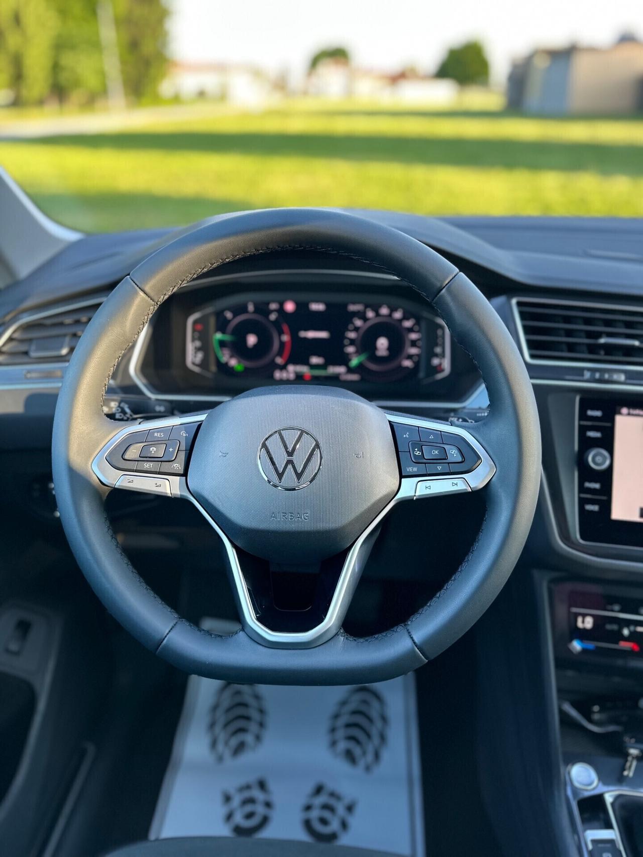 Volkswagen Tiguan 2.0 TDI 150 CV SCR DSG Elegance
