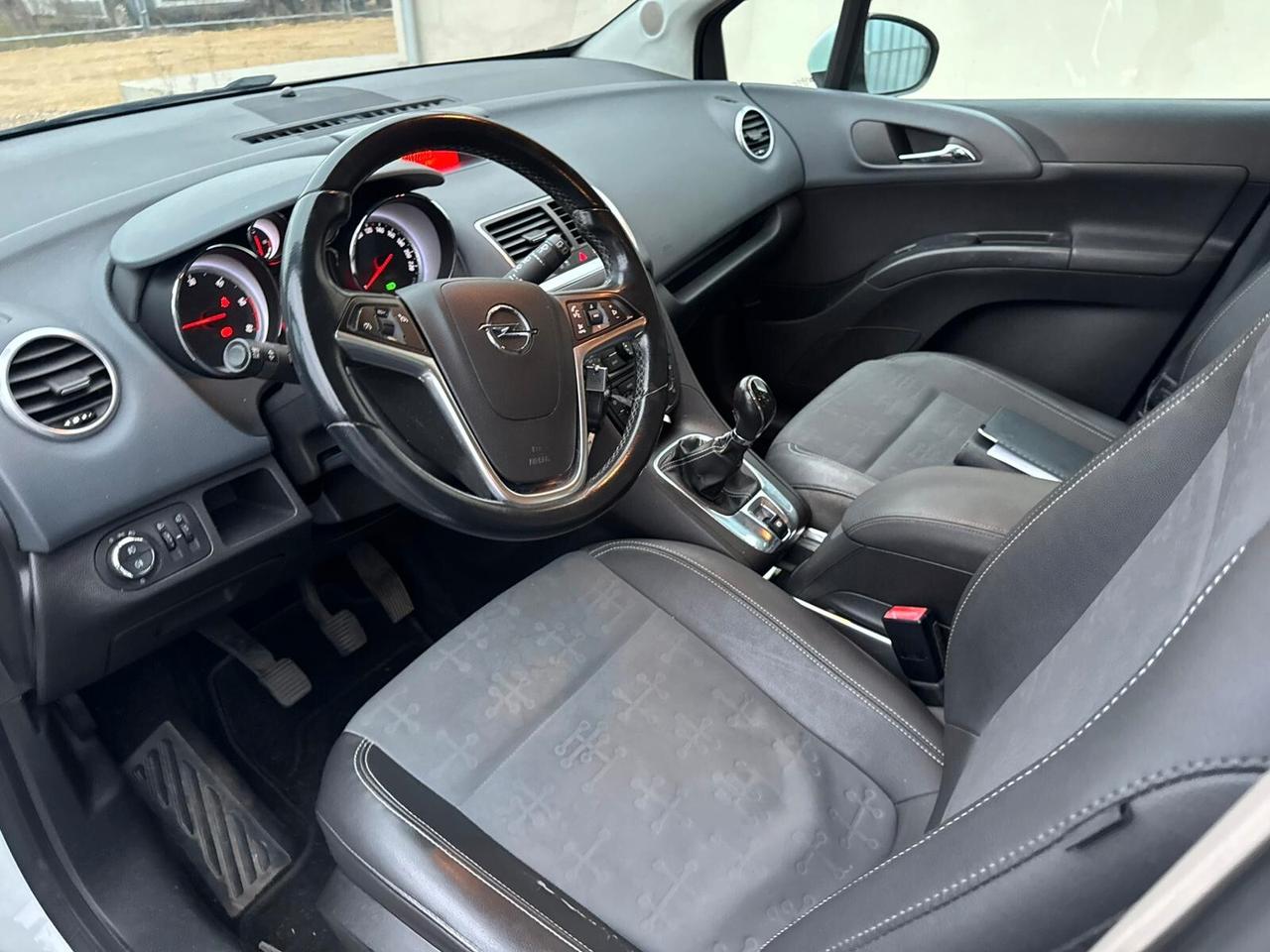 Opel Meriva 1.7 CDTI 110CV b-color Cosmo