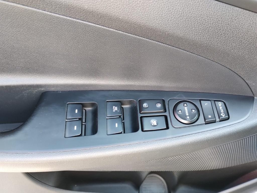 HYUNDAI Tucson II 2015 - Tucson 1.7 crdi Xpossible 2wd 141cv dct