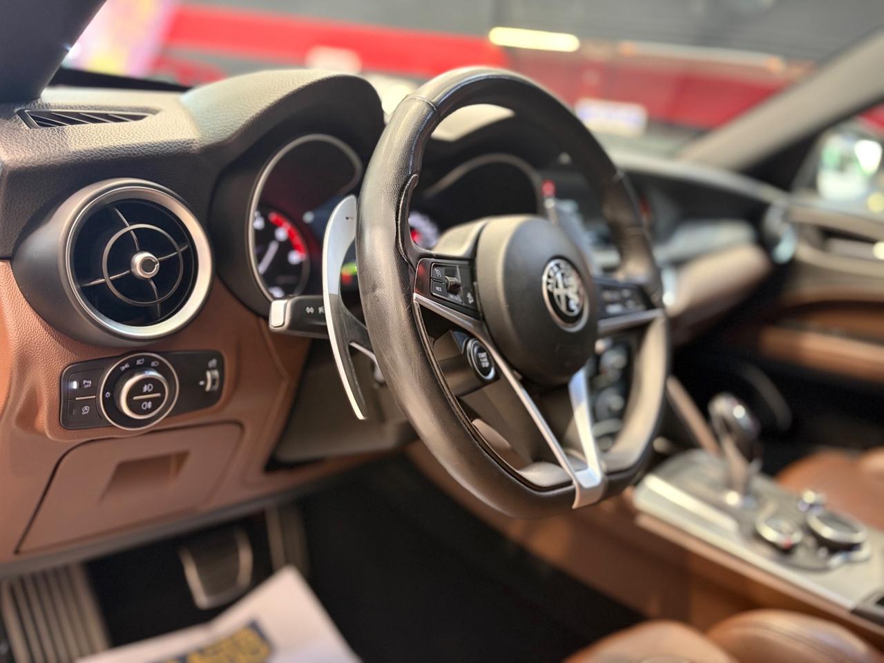 Alfa Romeo Stelvio 2.2 Turbodiesel 210 CV AT8 Q4 Super