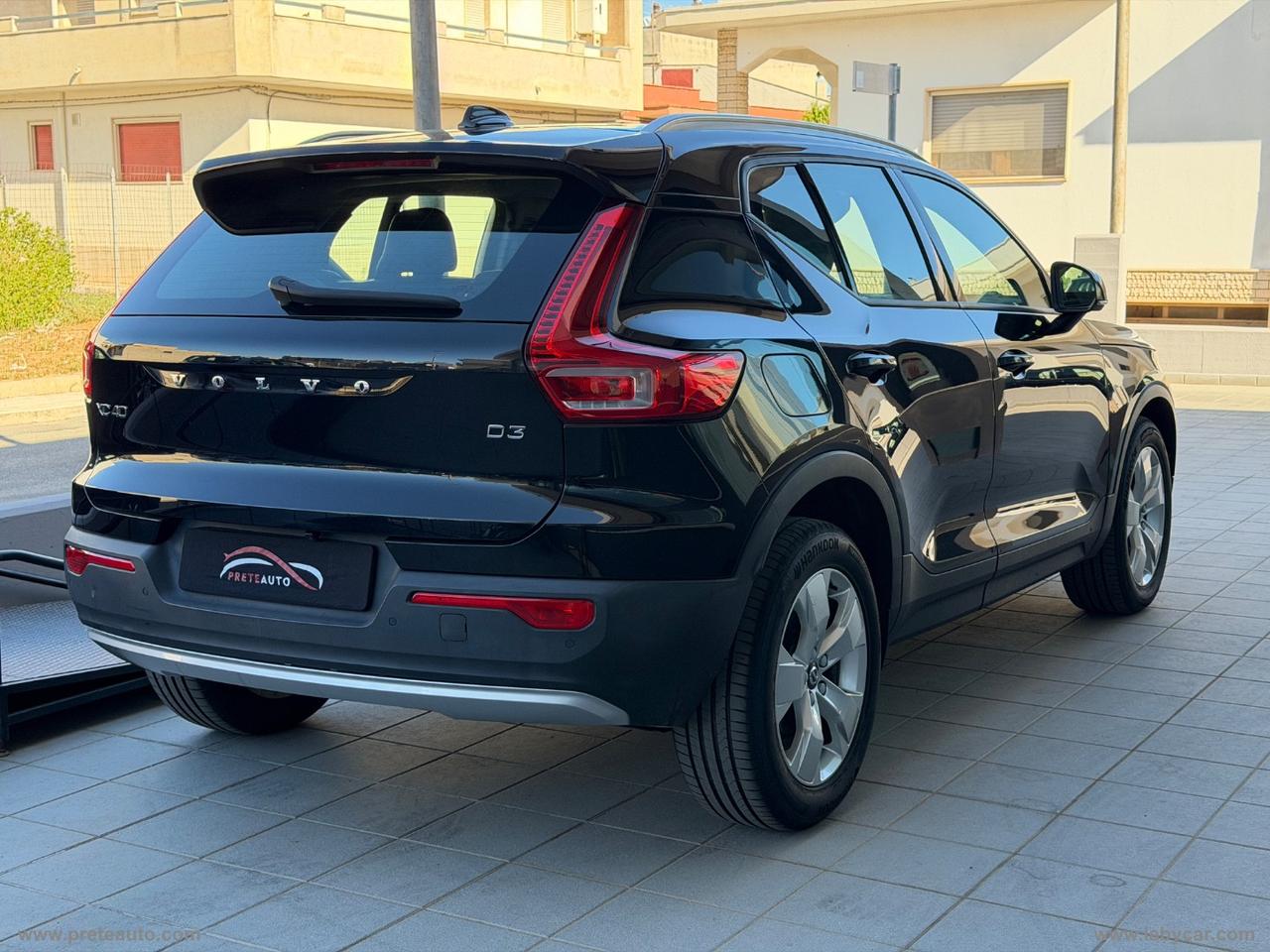 VOLVO XC40 D3 AWD Geartronic Momentum