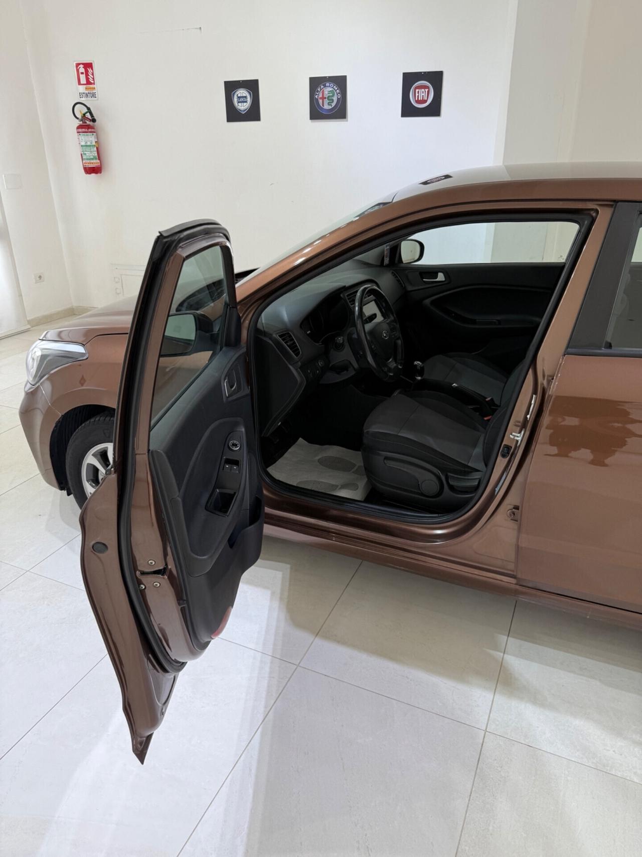 Hyundai i20 1.2 5 porte Econext Connectline