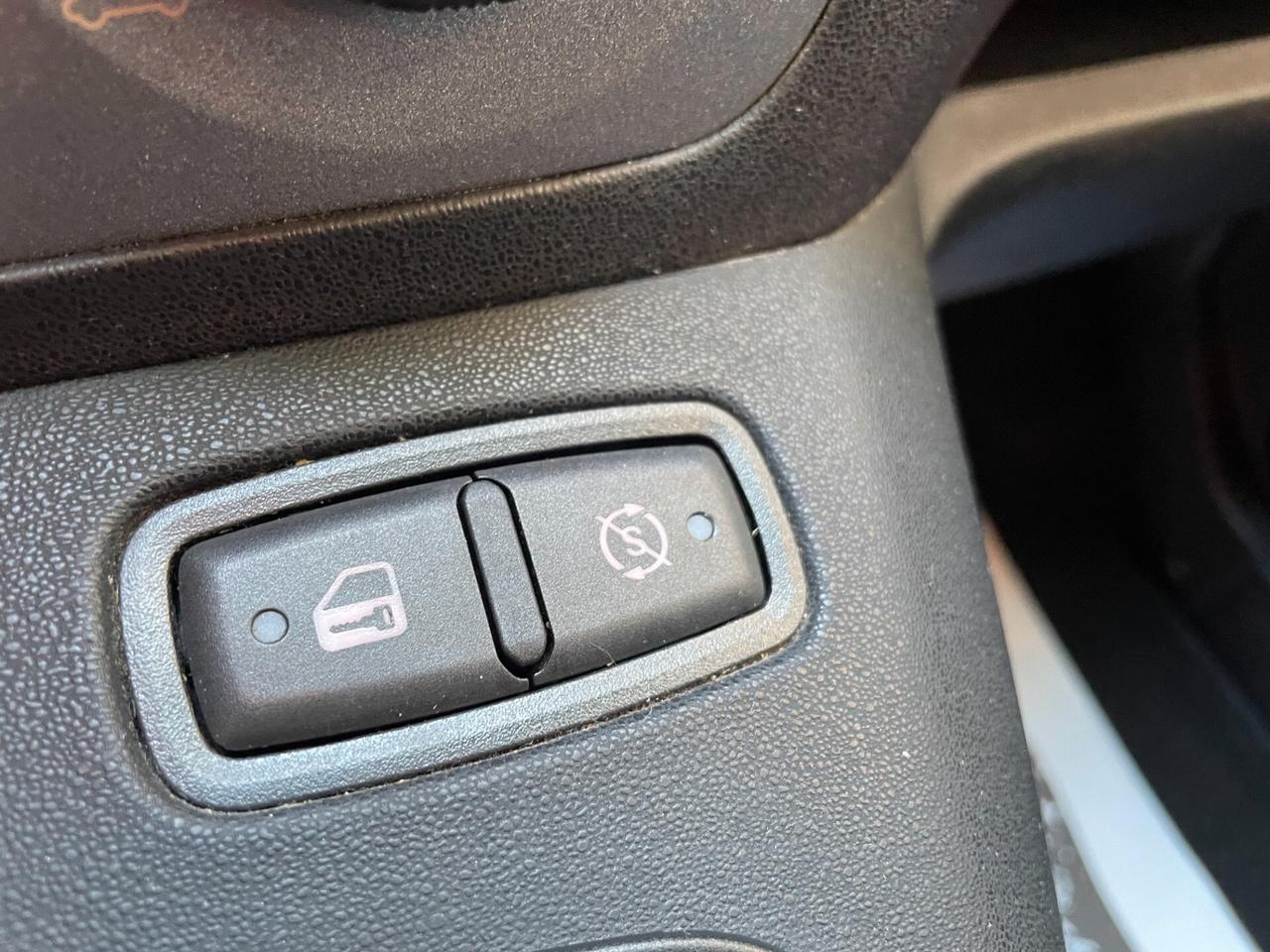 Lancia MUSA BENZINA - NEOPATENTATI DISTRIBUZIONE ESEGUITA