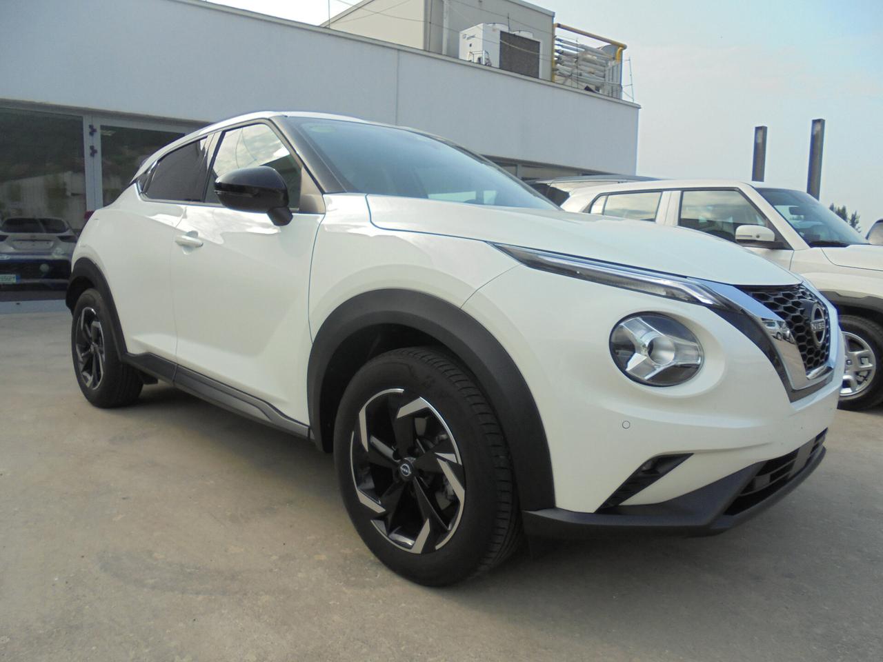 Nissan Juke 1.0 DIG-T 114 CV N-Connecta