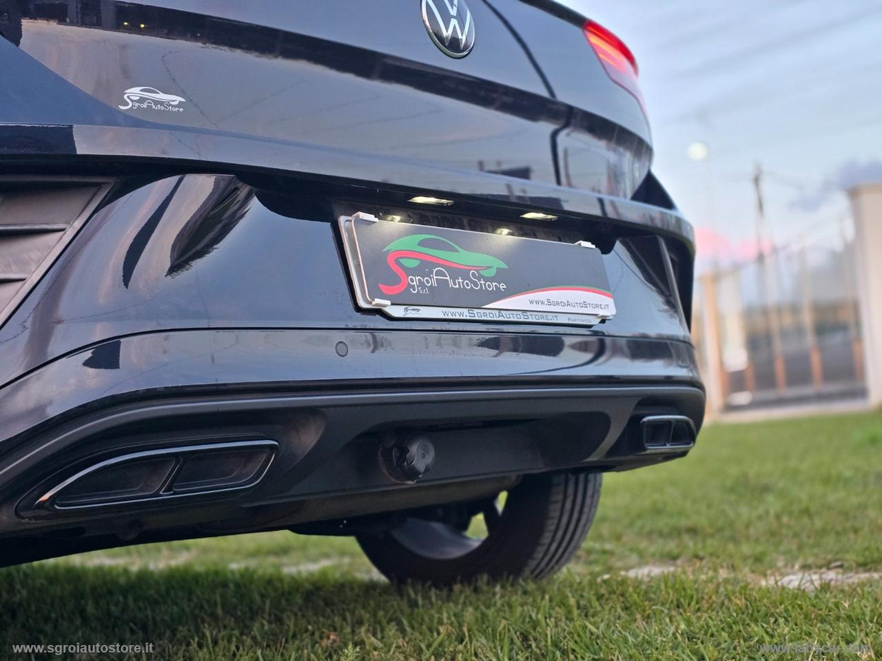 VOLKSWAGEN T-Roc 2.0 TDI SCR R-Line