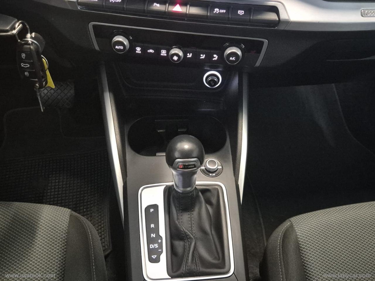 AUDI Q2 30 TFSI S tronic Business Design CAMBIO DSG - UNICO PROPRIETARIO